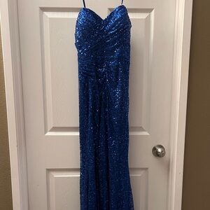 Prom style dress blue sparkly size 6
